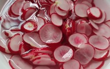 脆爽樱桃萝卜（泡菜）