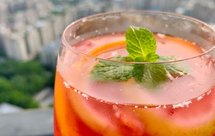 雅思兰黛红石榴香水柠檬水