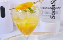 SS曼利气泡水机|黄桃气泡饮