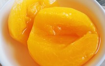 糖水黄桃罐头（无添加剂可保存1年，不软的方法）