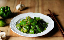 爽口小炒灯笼椒青椒柿子椒