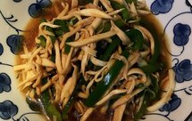 超简杏鲍菇炒柿子椒