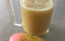 草莓香瓜芒果汁