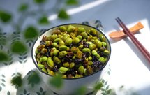 经典本帮菜：咸瓜煸毛豆/酱瓜炒毛豆