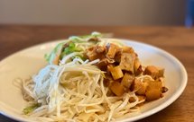 上海冷面vs鸡丝凉面