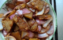 孜然洋葱炒土豆