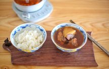 #北鼎养生壶食谱#【一人餐：牛蒡芡实百合汤】