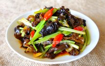 补铁素菜—香芹黑木耳