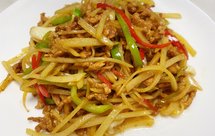 酸辣土豆肉丝——绝对最好吃！