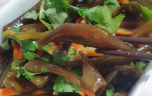 凉拌海藻笋～来一盘