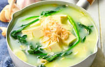 豆腐虾米菠菜汤