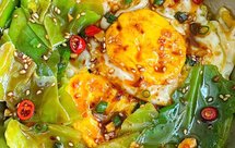 酸辣过瘾的包菜拌荷包蛋