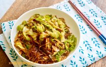 包菜炒粉丝(不加一滴水的炒法)