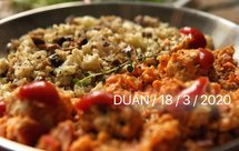 生酮——鹰嘴豆泥红烩鸡肉丸子花椰菜饭