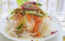 自制凉皮（超级简单，不用洗面）