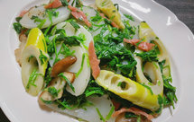 荠菜鲜笋火腿煨年糕