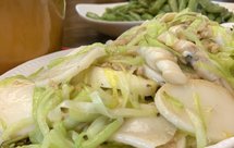 韭黄蛏子炒年糕