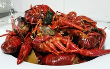 紫苏香辣小龙虾