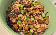 菜心香菇肉末拌米粉