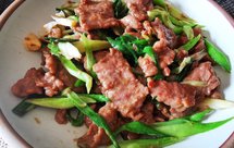 蚝油青蒜牛肉片