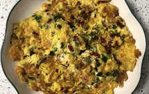 干辣椒大蒜叶炒鸡蛋