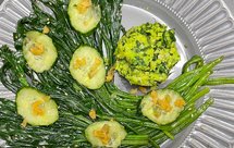 蚕豆泥拌马兰头