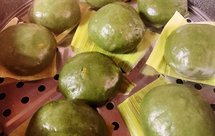 记录春天的味道，可咸可甜蒿子（青蒿)粑粑（青团）的多种变身