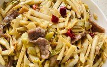 腌儿菜冬笋炒肉丝