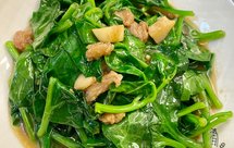 虾酱猪油渣炒木耳菜