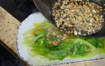 3分钟的芝麻耗油生菜