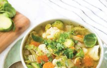 孢子甘蓝蜂蜜芥末鸡胸盖饭