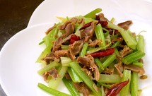 辣炒香芹鸡胗