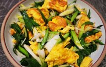 青蒜炒鸡蛋