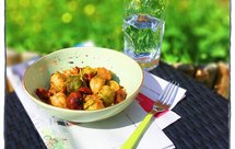 烤孢子甘蓝西班牙猪肉肠和栗子