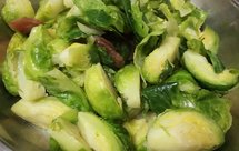 孢子甘蓝炒腊肠