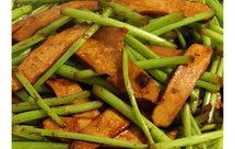芦蒿蚝油炒香干