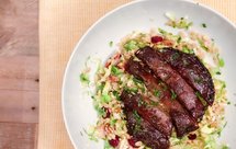 蘑菇大麦孢子甘蓝超丰盛沙拉