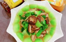 快手鲜美的素菜——鸡汁香菇青菜+太太乐鲜鸡汁芝麻香油