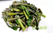 醋香红菜芯──“鱼儿厨房”私房菜