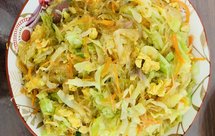 包菜粉丝炒鸡蛋