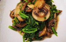 十分钟速成腌菜炒蘑菇