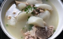 筒骨白萝卜汤~小时候妈咪的味道