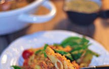 香草意大利面+紫边生菜芝麻菜沙拉