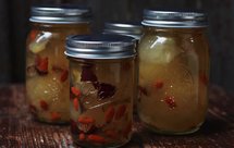 冰糖银耳雪燕红枣枸杞