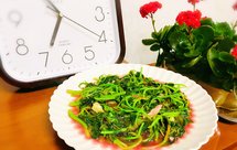 减脂餐—蒜蓉苋菜