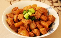 白萝卜炖肉