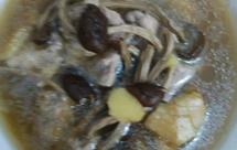 鸭肉茶树菇汤