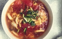 西红柿平菇鸡蛋汤