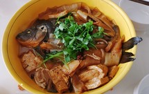 家常铁锅炖鱼