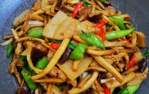 茶树菇炒肉